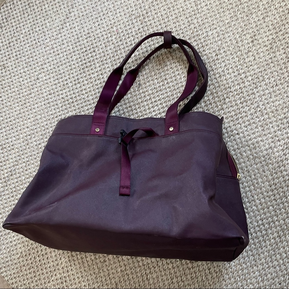 Lululemon gym bag